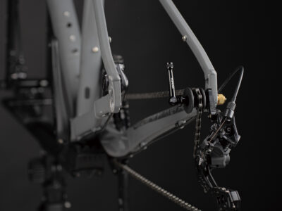CHAIN HOLDER - Imagen 3